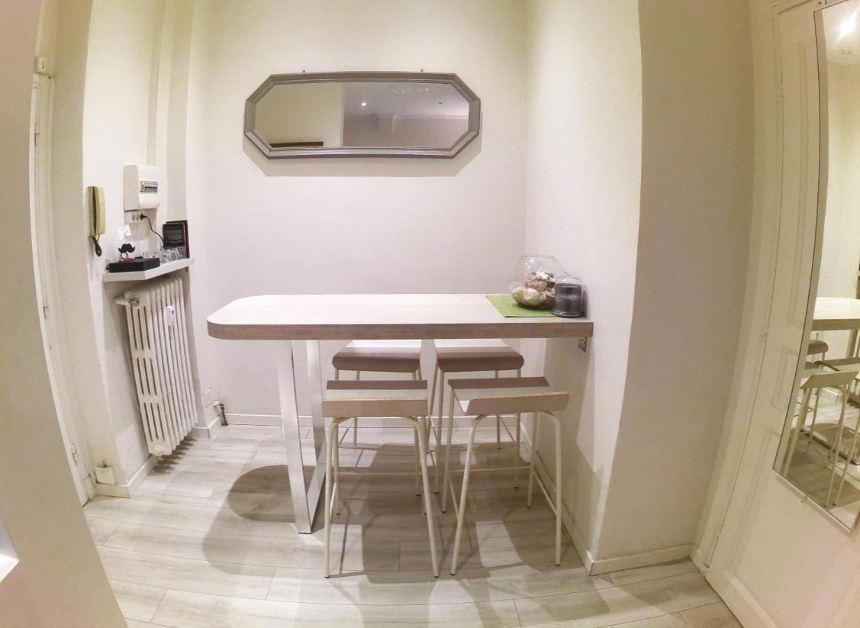 Apartment In The Heart Of Nizza Exterior foto